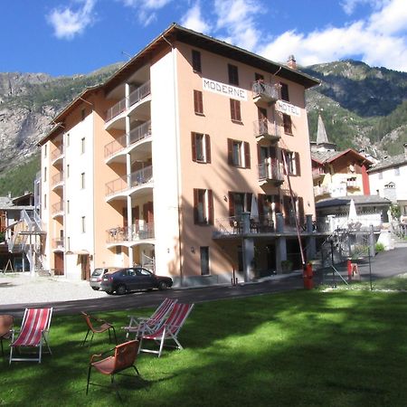 Residence Hotel Moderno Габі Екстер'єр фото