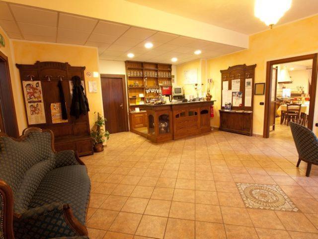 Residence Hotel Moderno Габі Екстер'єр фото